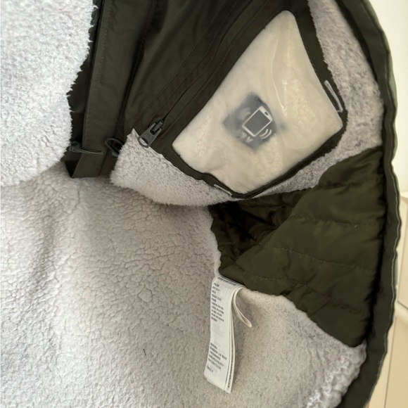 ABERCROMBIE OLIVE JACKET - Picture 6 of 6